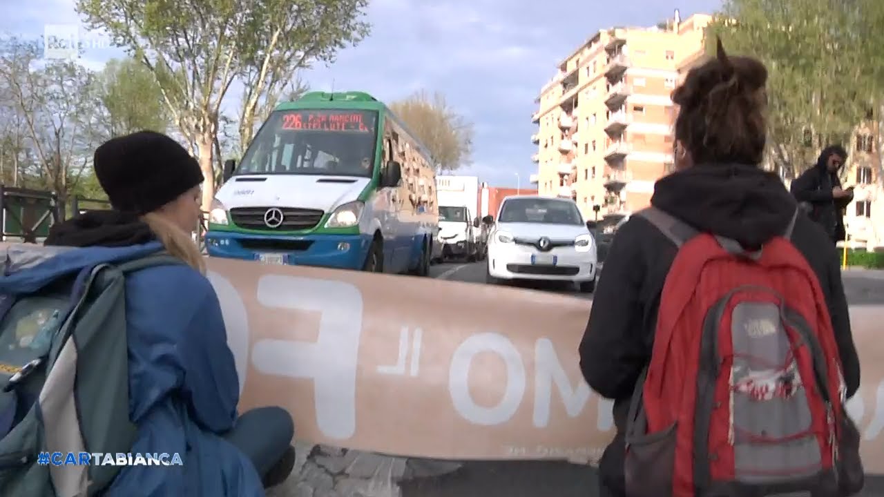 Nuova protesta di ultima generazione - Cartabianca 18/04/2023