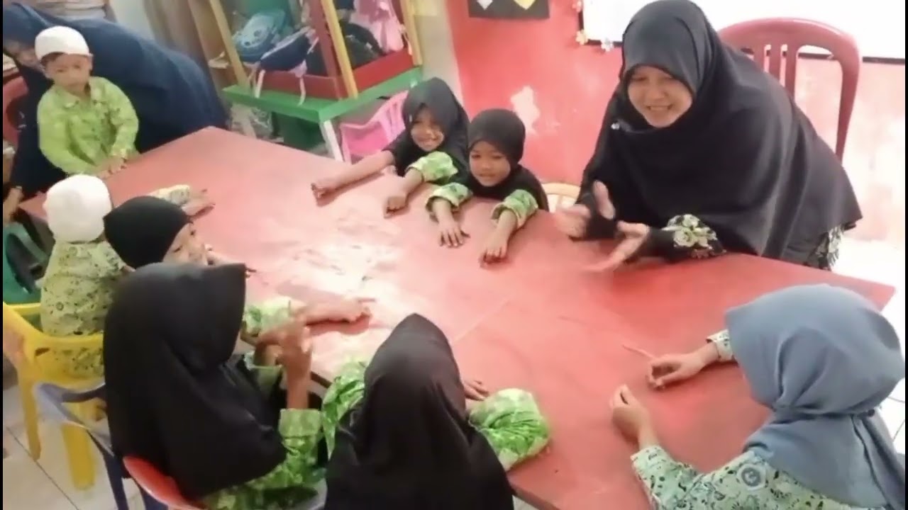 Pbm RA At-Taqwa oleh Tati Komalasari, S. pd. 