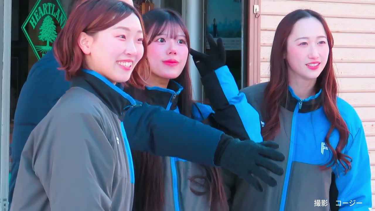 2026.2.7  ニューサンロード商店街【にぎわいフェスタ】ファイターズガール　〜写真撮影〜