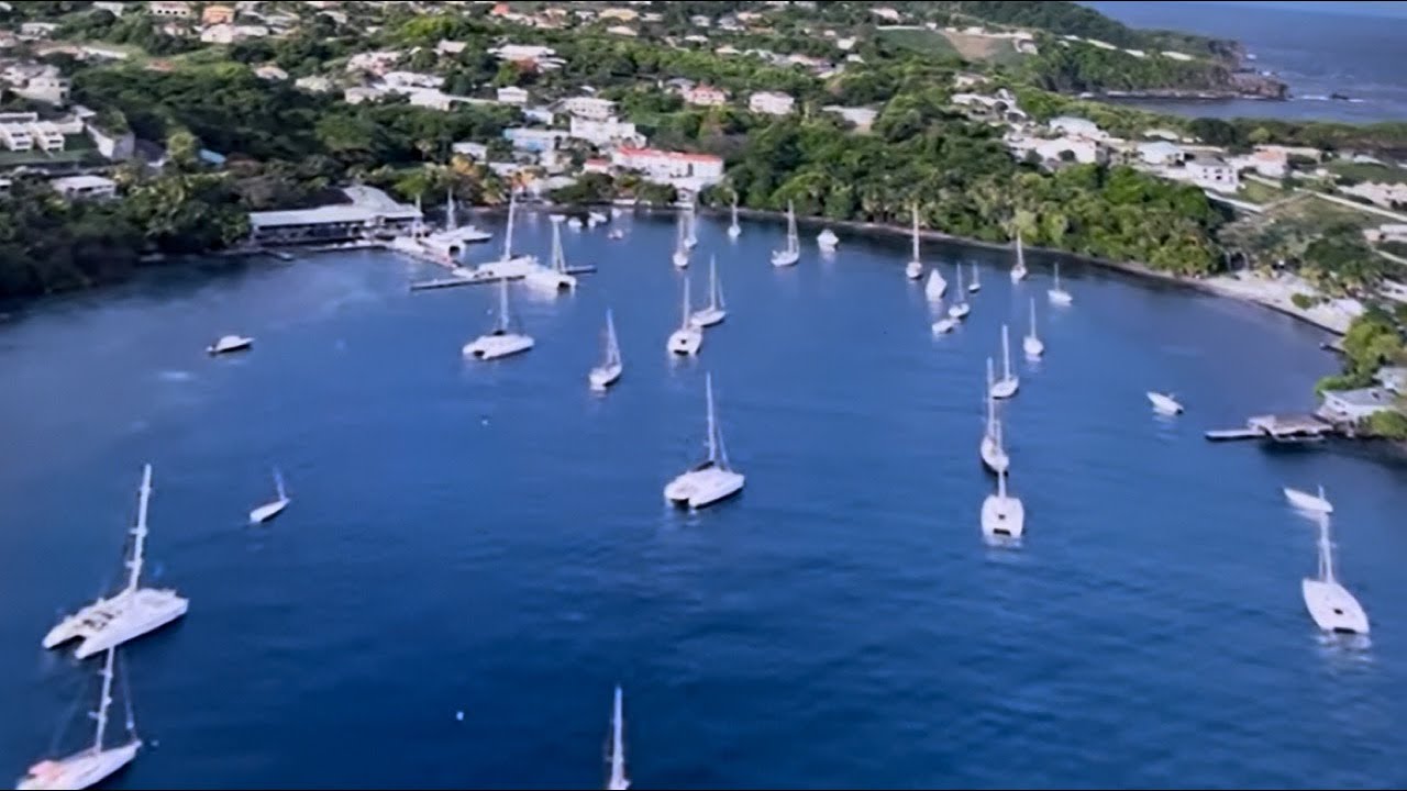 St. Vincent & The Grenadines: A Must-See Travel Destination!🇻🇨🇻🇨