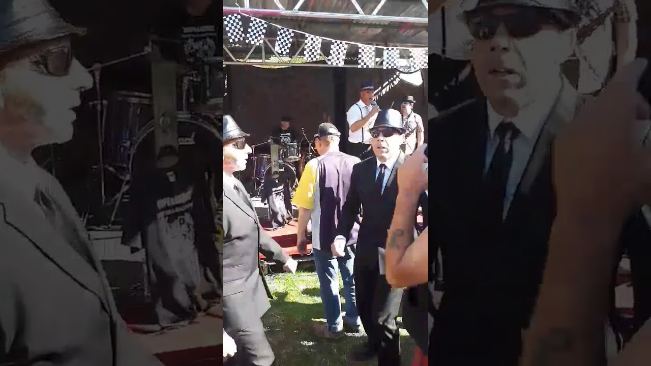 Two old mens skanking to bad manners.