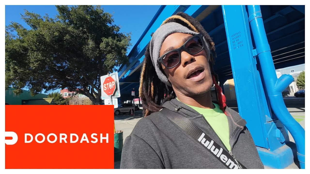 Воскресное утро в Сан-Франциско на DoorDash. Множество магазинов и платёжек.