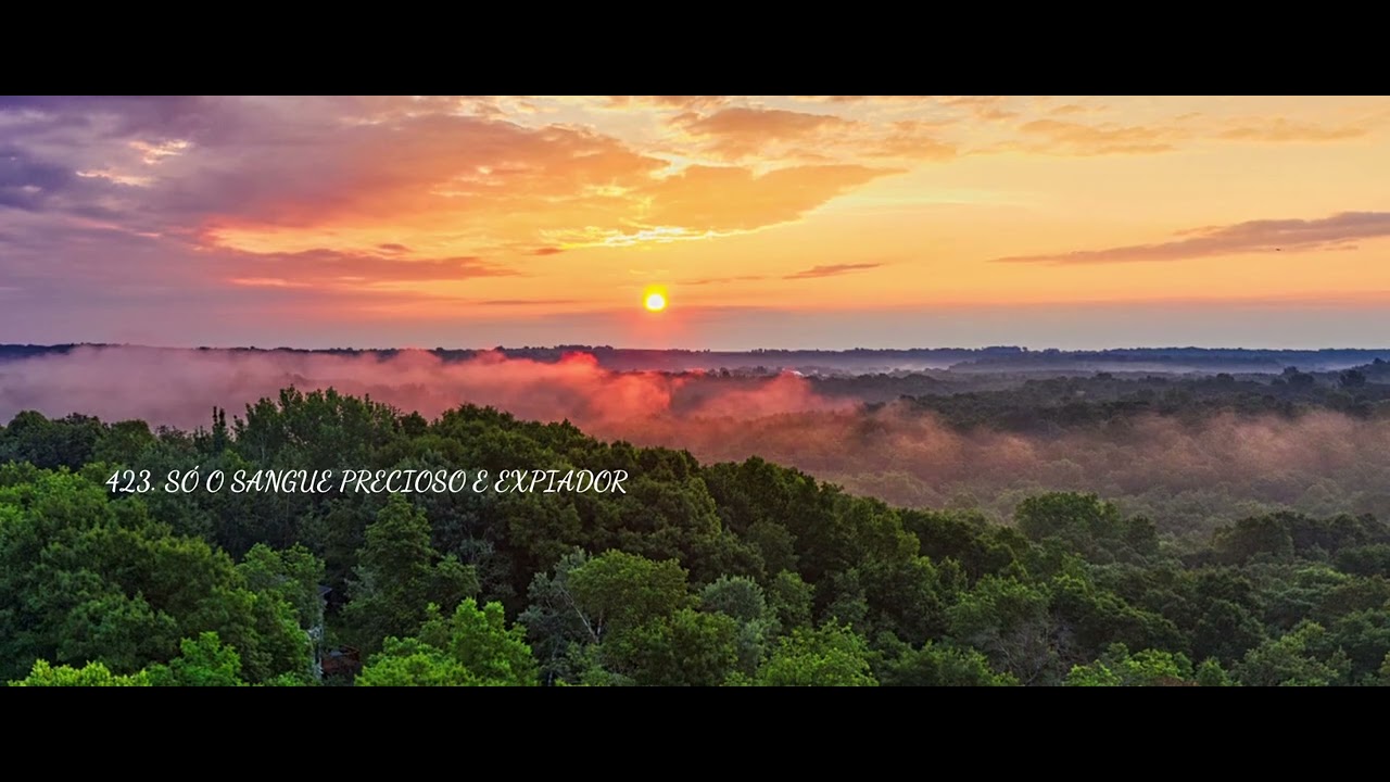 423. SÓ O SANGUE PRECIOSO E EXPIADOR - HINARIO 5 CCB Vilson, Vinícius, Vitor e Leticia)