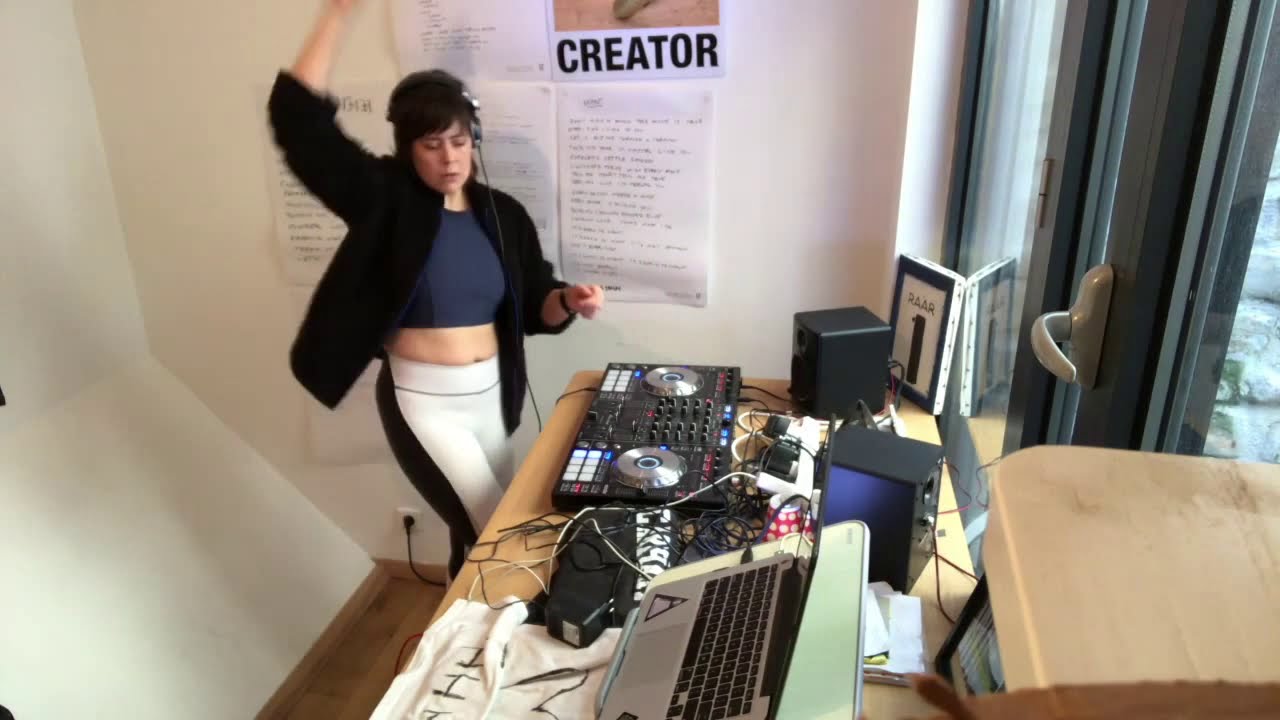 Louisahhh @ Tsugi Radio