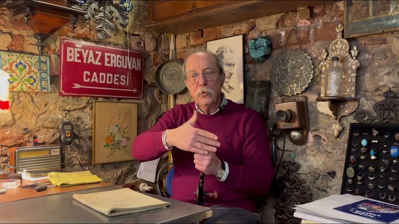 Antika Dükkanı Çukurcuma’da 