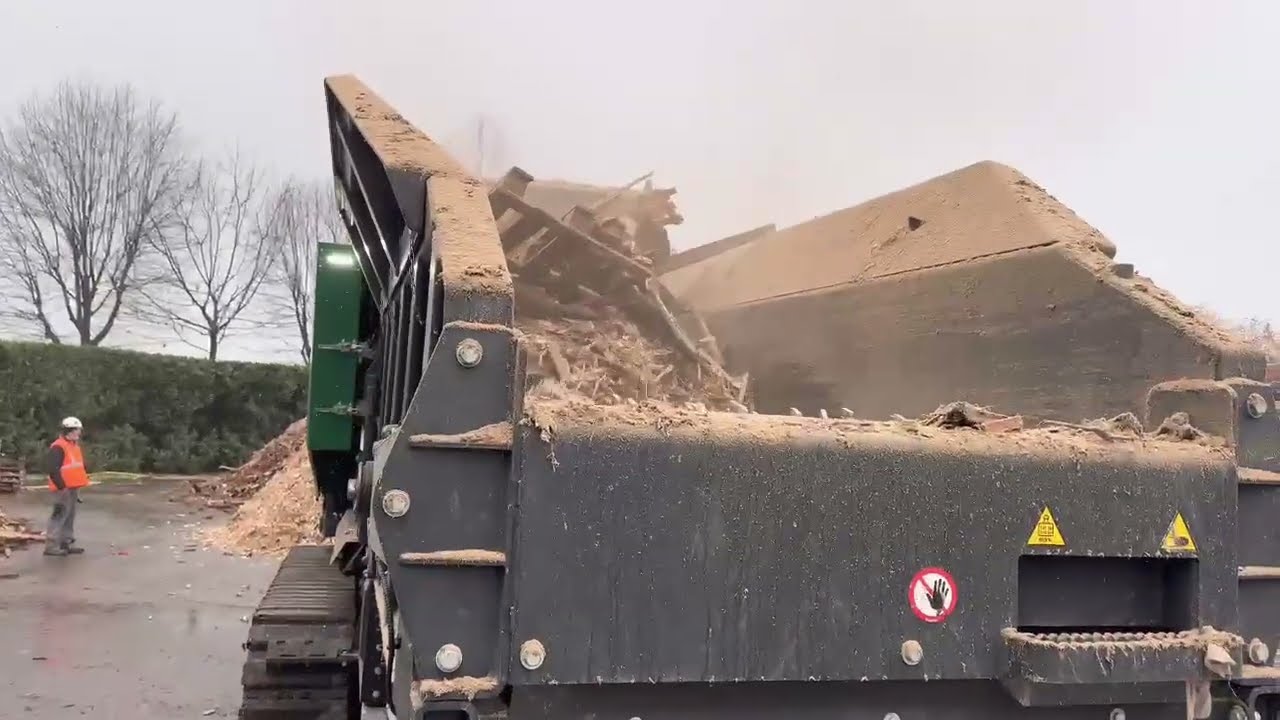 DEMO KOMPTECH LACERO