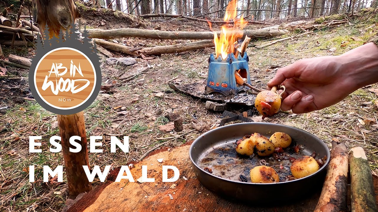 Tagestour mit Essen im Wald braten