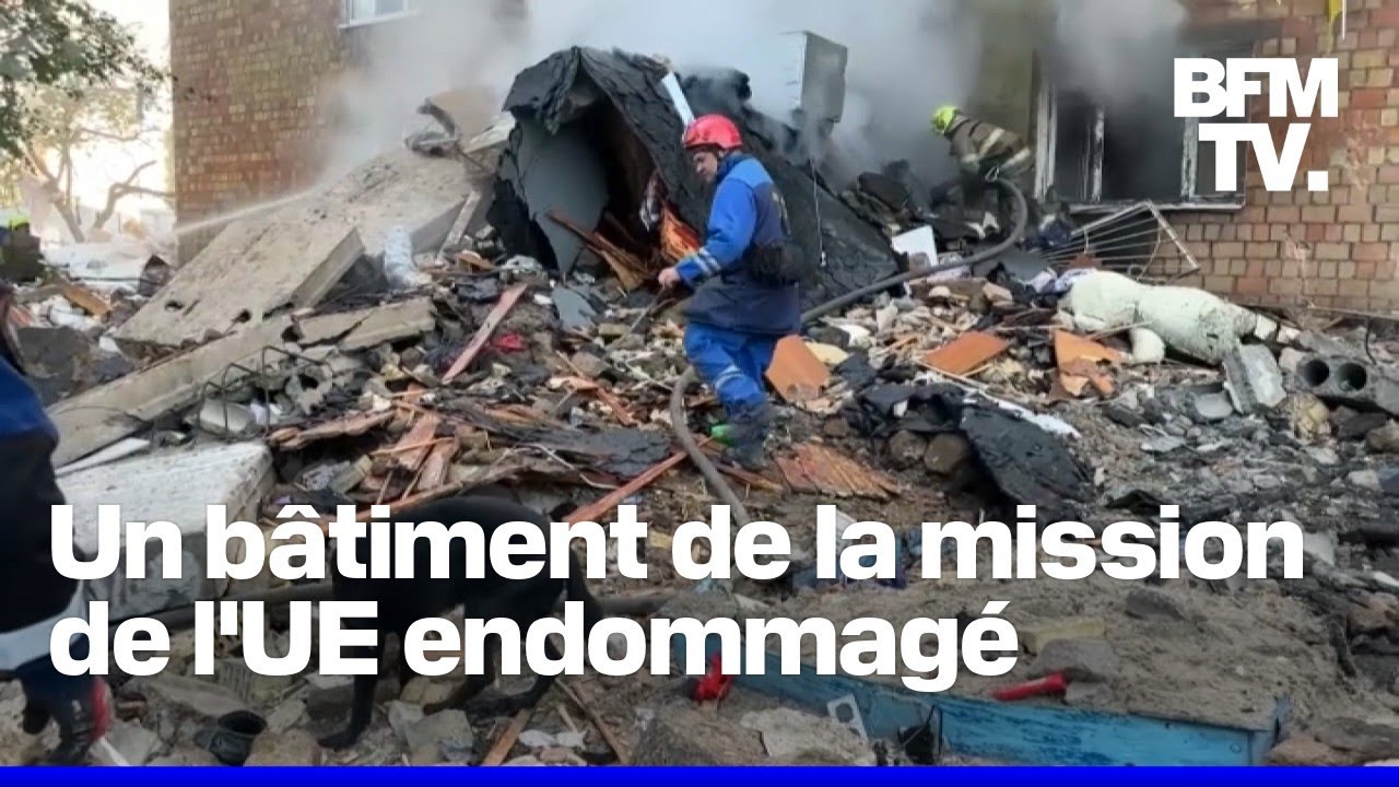 Frappes russes à Kiev: au moins 14 morts dont trois enfants