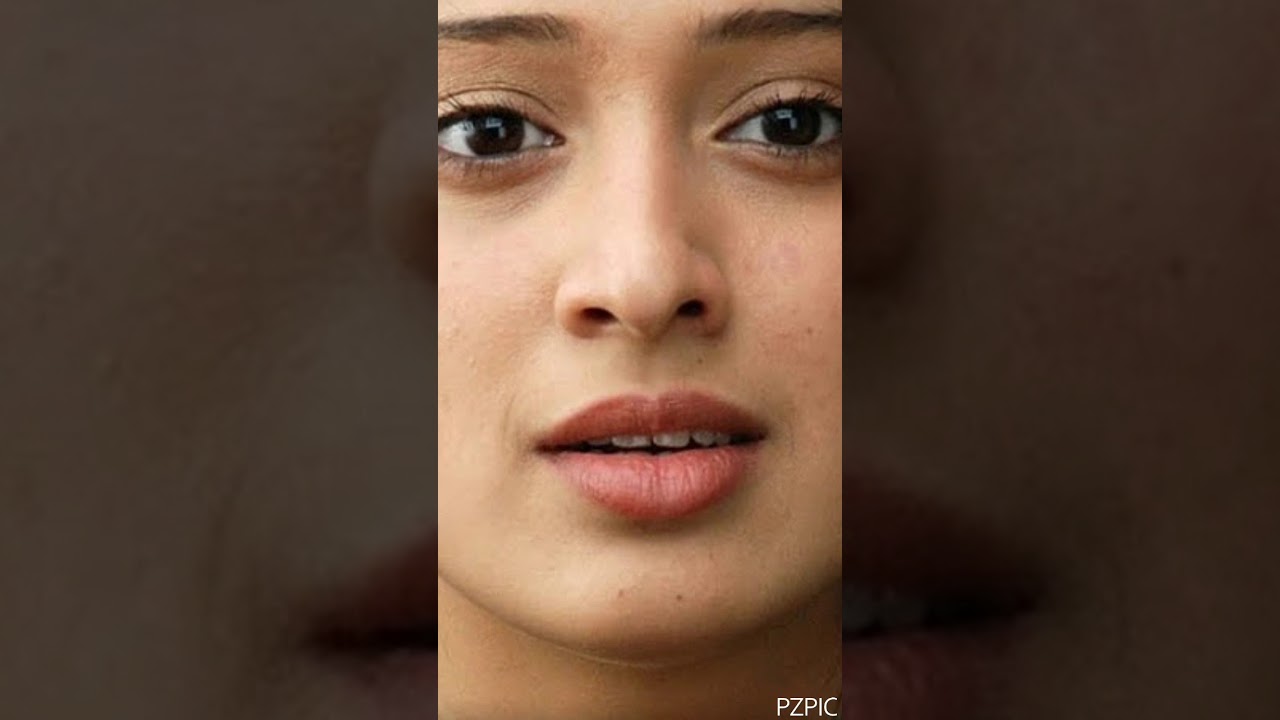 Lekshmi Rai vertical close face