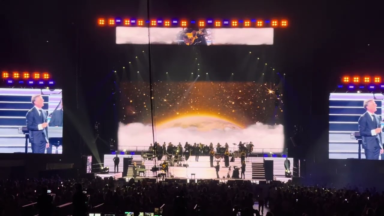 Luis Miguel | Tour 2024 | Barcelona 17/07/24 | 09 - Medley Romances