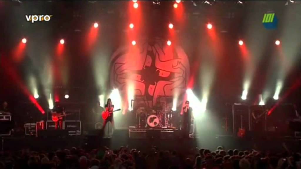 Kasabian - Days Are Forgotten - Velociraptor - Underdog