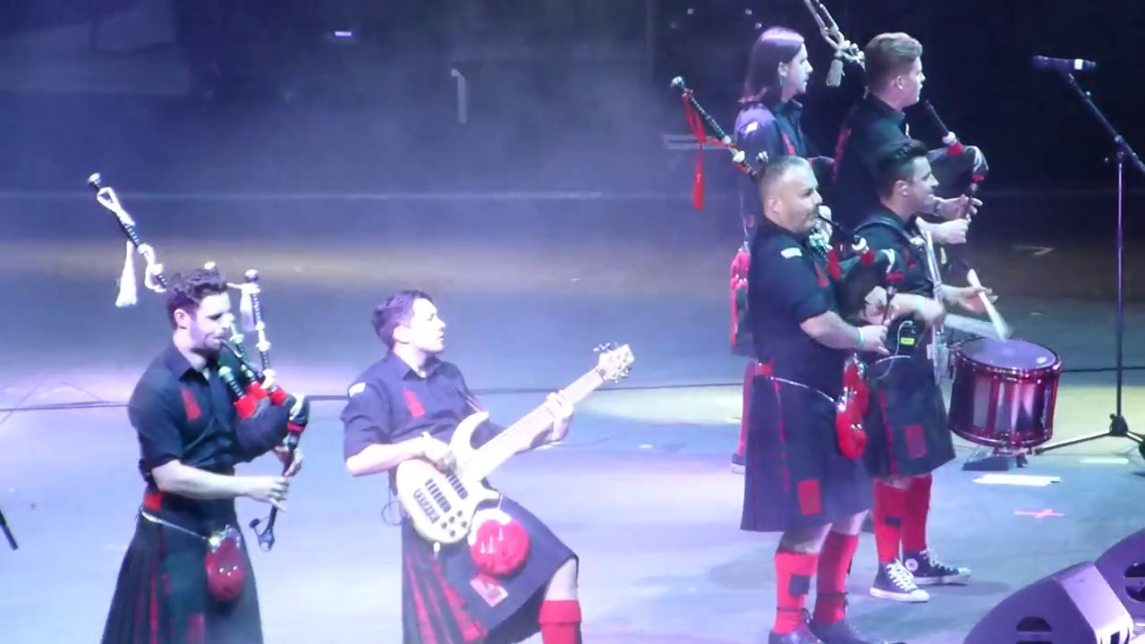 Red Hot Chilli Pipers - Loreley Tattoo 5.8.17