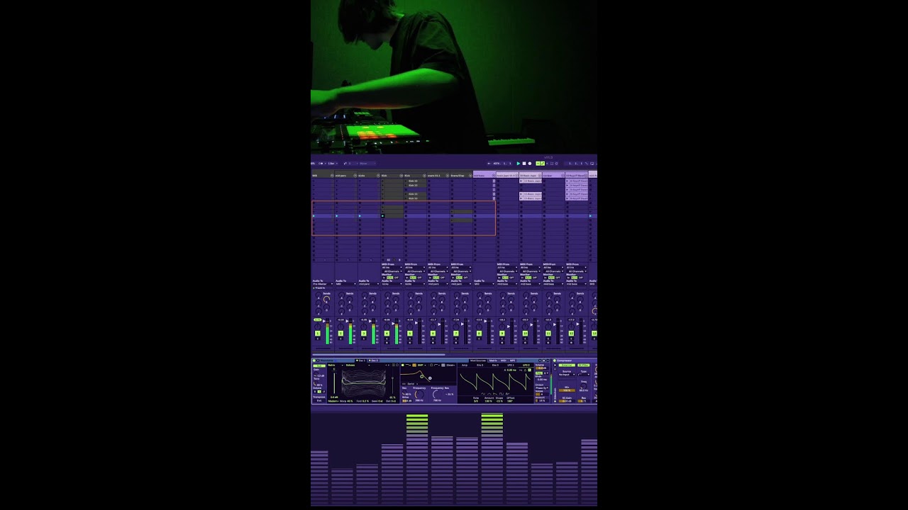v11.3 | deep house, deep tech, techno | original mix (Portrait)