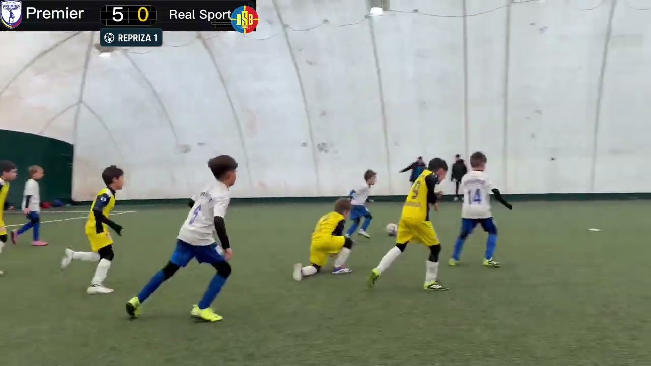 AMFB 25/26 / Grupa 2017 / Premier - Real Sport 13.12.2015 - Repriza 1