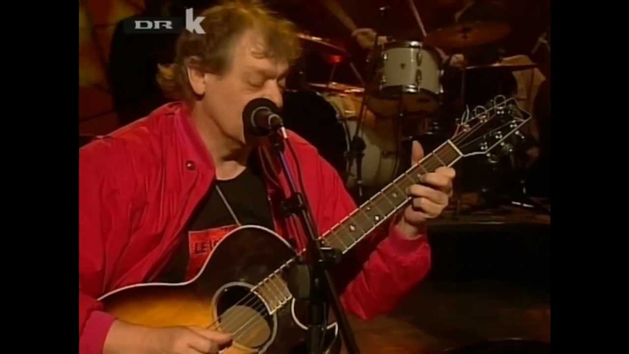 Mosambiqueband - Palmetræet (Live)