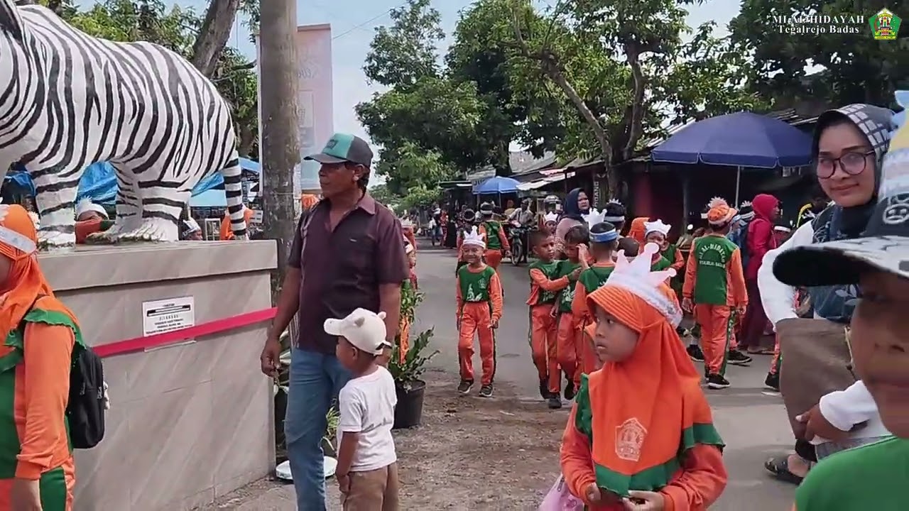 Sepeda Hias MI AL HIDAYAH Tegalrejo Badas Kediri  dalam rangka menyongsong bulan Ramadhan 1447 h.