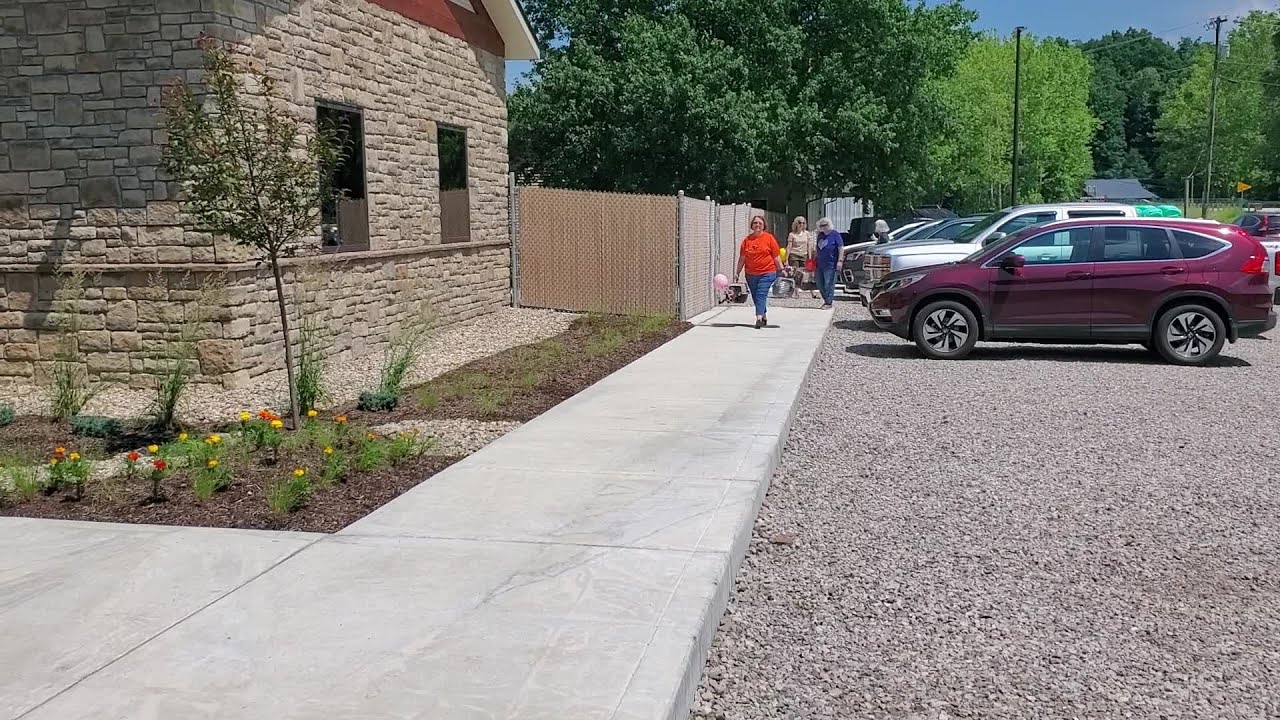 Brown County Humane Society moves into new building