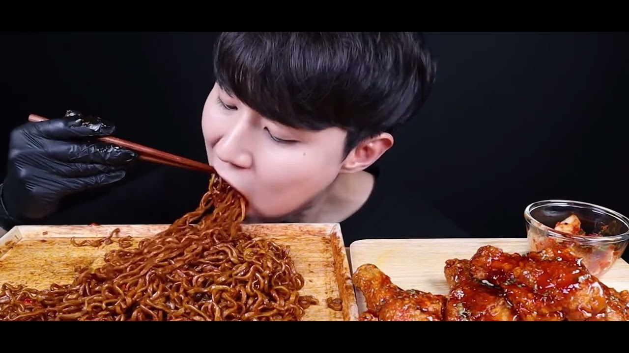 RAMEN NOODLES RAMENTERWE WE RETER ﬁition of CHICHOURS CHI