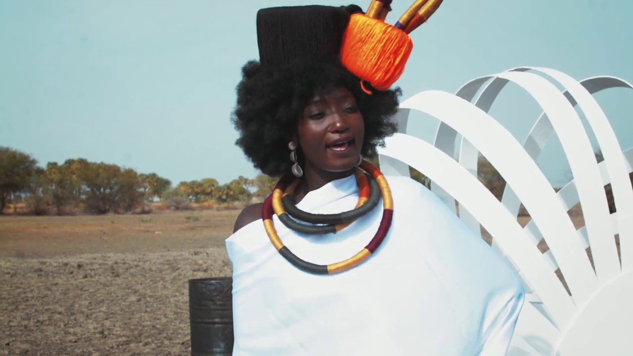 AfrotroniX - Ayé Ayé - (made in Chad)