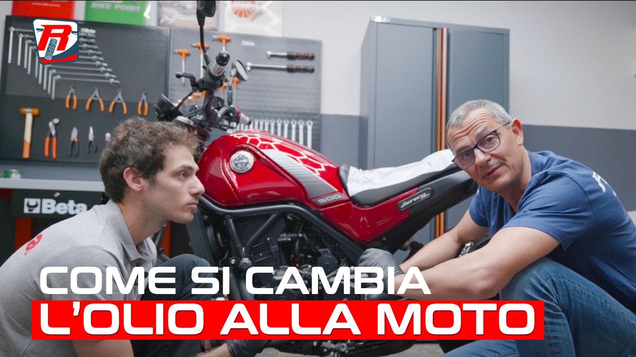 InSella Garage. Il cambio olio motore alla moto V2