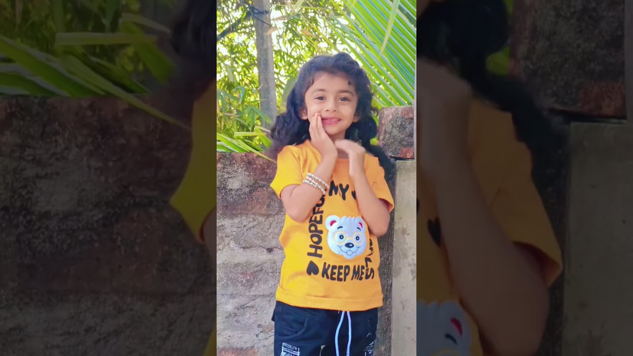 sara reaction &hearts;️&hearts;️ #babyshorts #barsaat #dancecraze #dancecraze #cutebaby #dancetrend #dance #babys