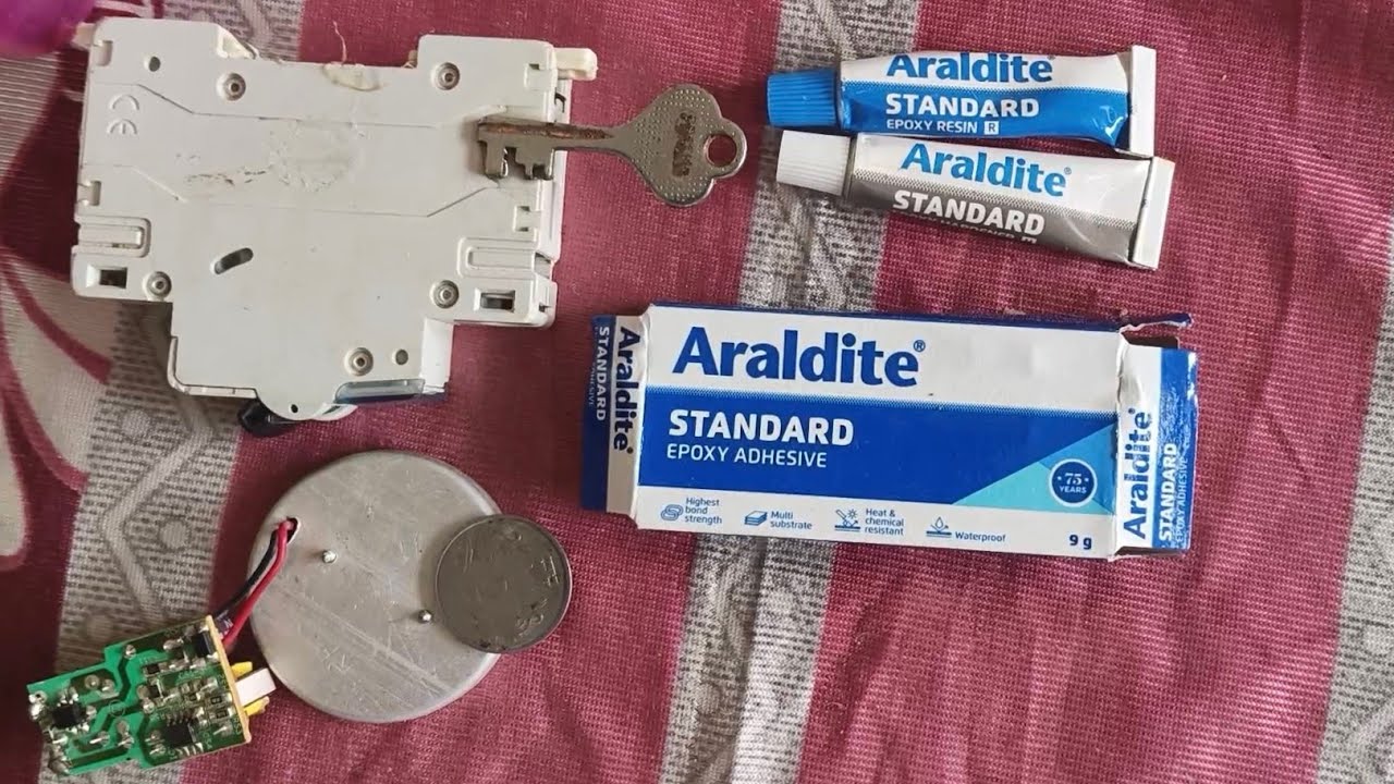 Araldite standard epoxy adhesive