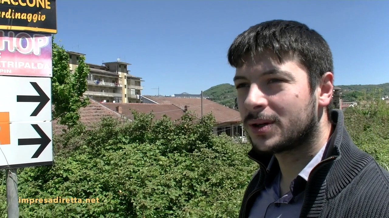 Un giro per la città di Atripalda con il candidato sindaco del M5S