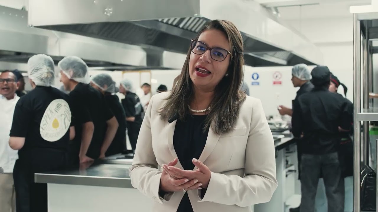 Un plato, una historia: la diplomacia que se sirve en la mesa