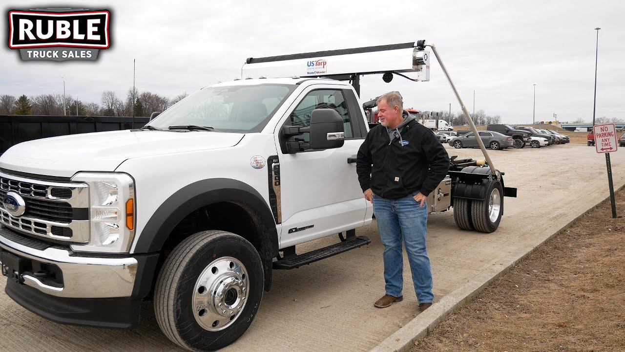 Custom 2024 Ford F600 Hook-lift
