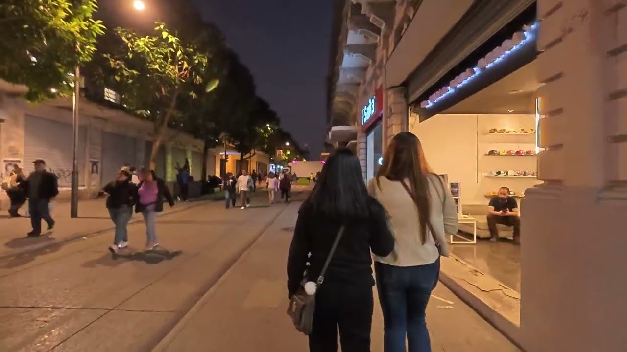 Guatemala Walking Night Tour: Centro Histórico a las 8 PM, zona 1