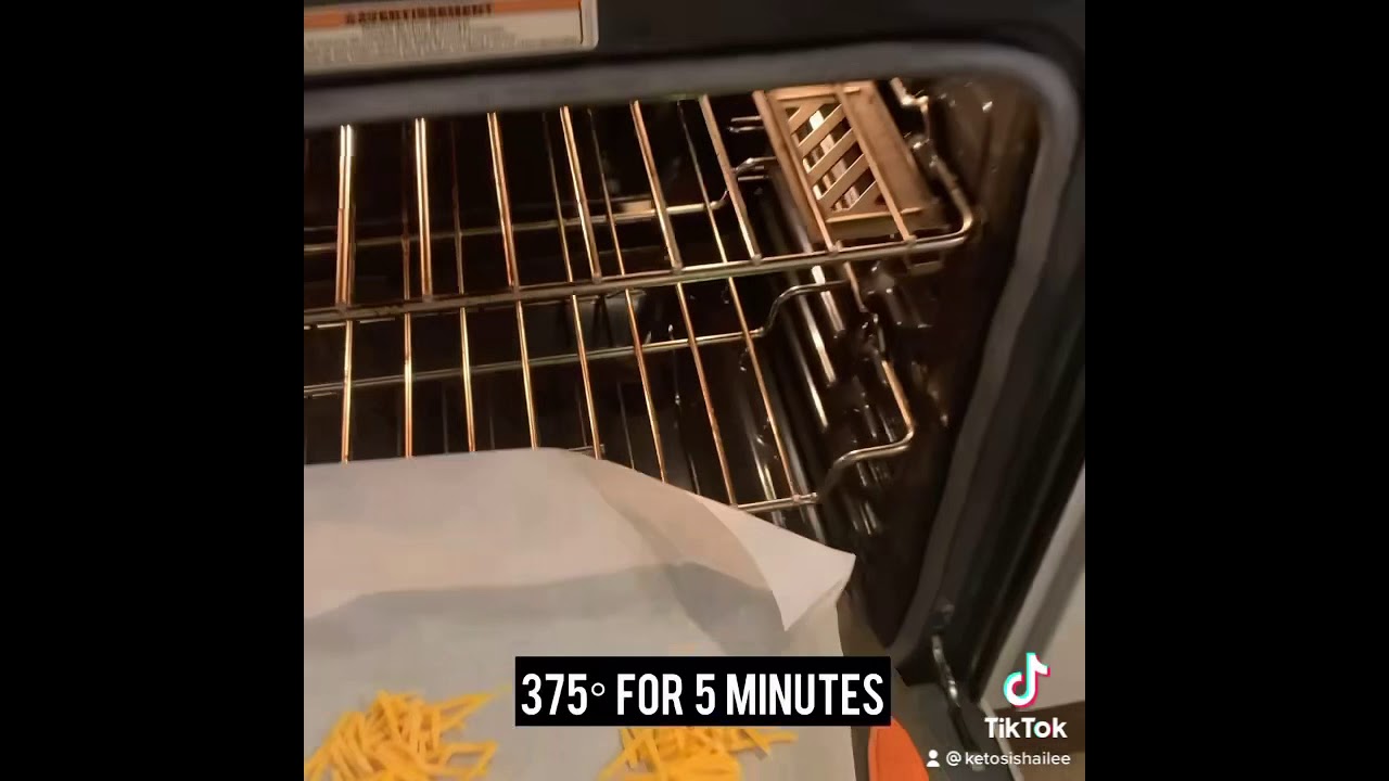 Keto Cheese Chips 