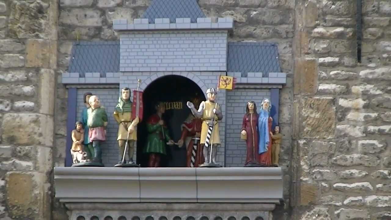 Het klokkenspel aan de zijkant van het stadhuis Gouda