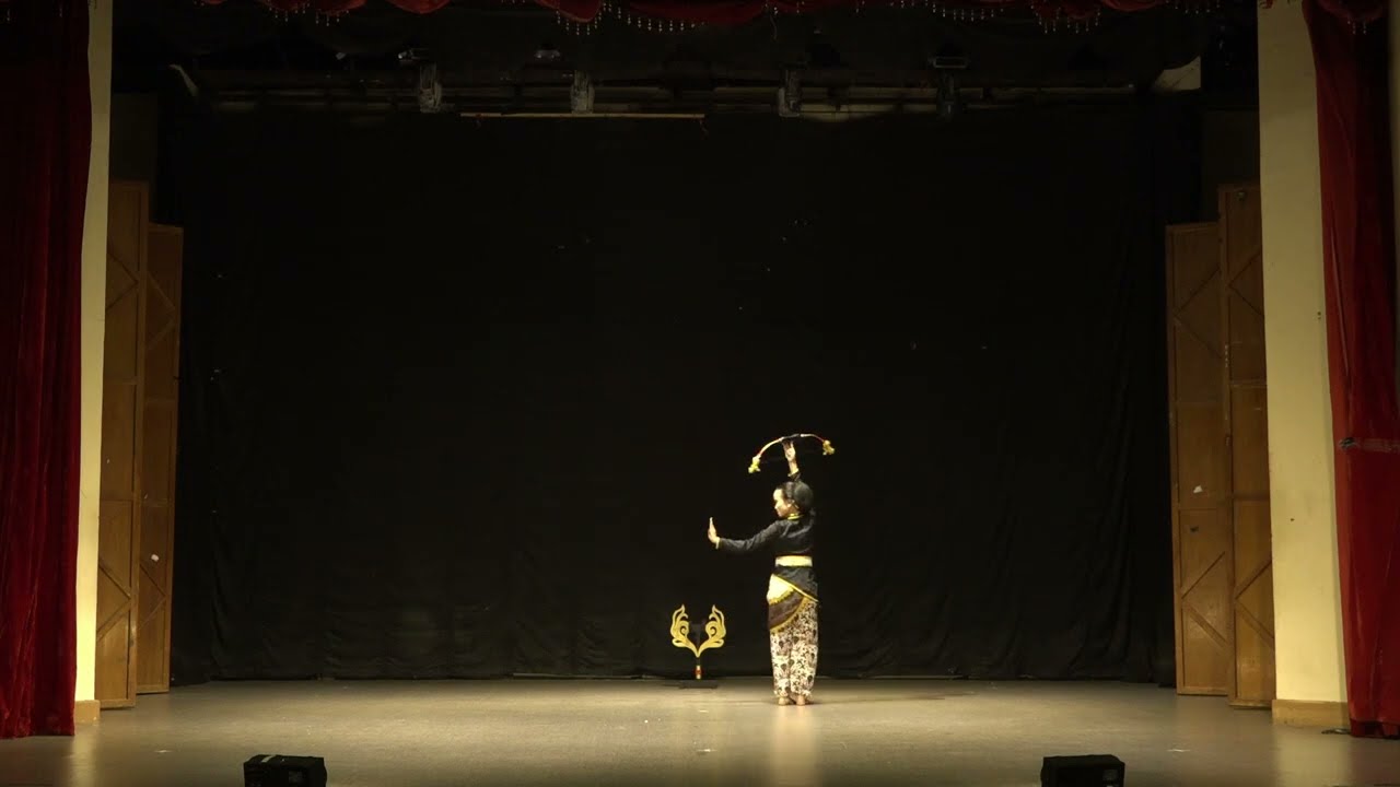 TARI WIDYASTRA ||| UJI KOREOGRAFI II UNY