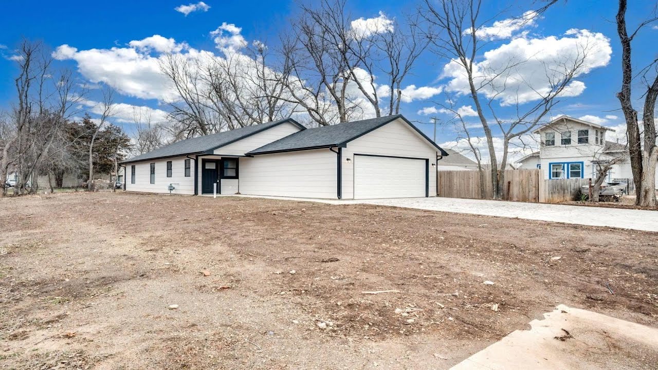 NEW LISTING: 1016 Clark Ave El Dorado KS 67042