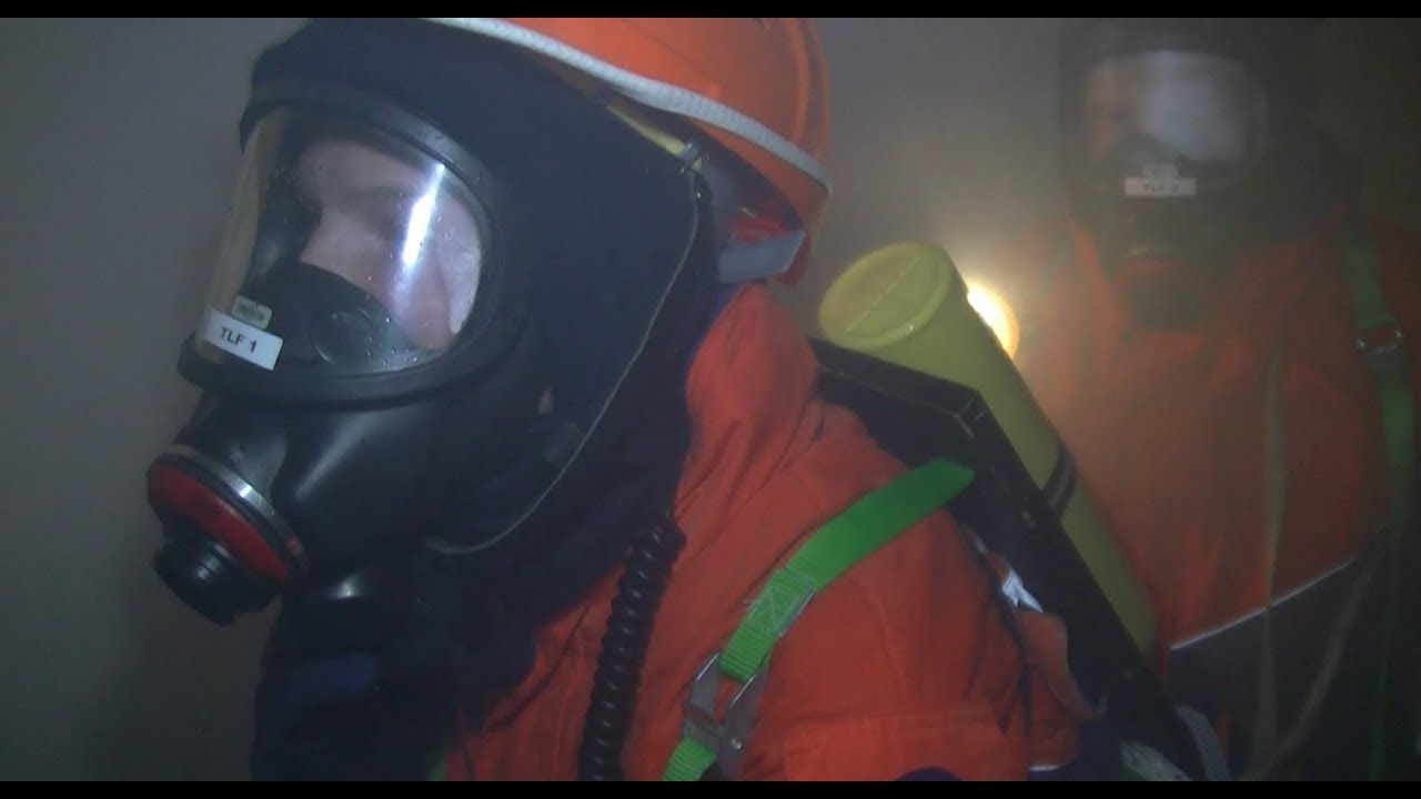 BERUFSFEUERWEHRTAG DER JUGENDFEUERWEHR MARIENHAFE