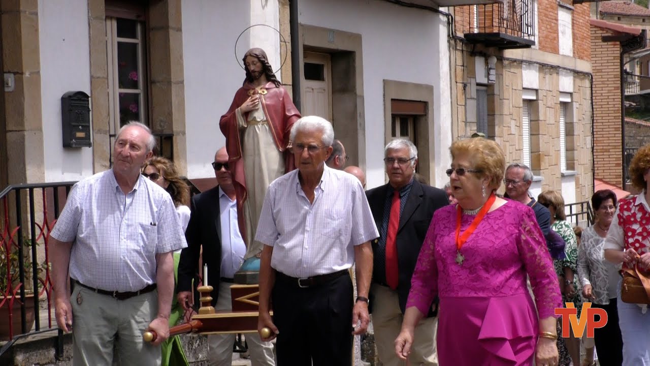Procesión del Sagrado Corazón y Comida de Voluntarios de la Muñalba - Regumiel de la Sierra 2024