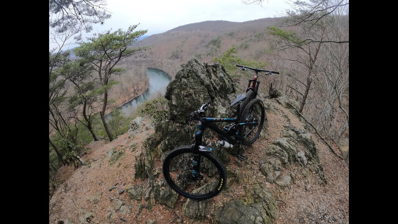 Mountain Biking Reading, PA's Southern Gem - Neversink Mountain Preserve
