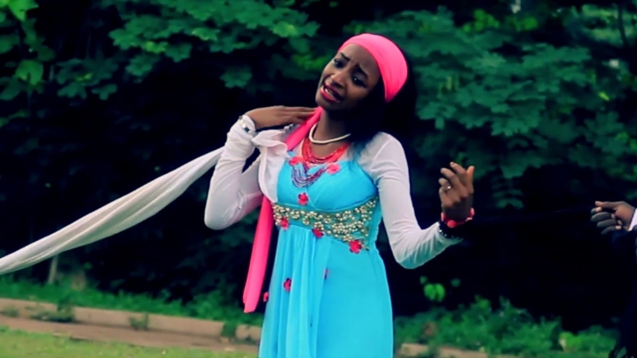 Ku daure ku yi min halacci Song from HALACCI the Movie