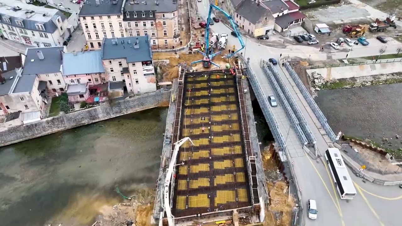 DK40 Głuchołazy, nowy most już zabetonowany
