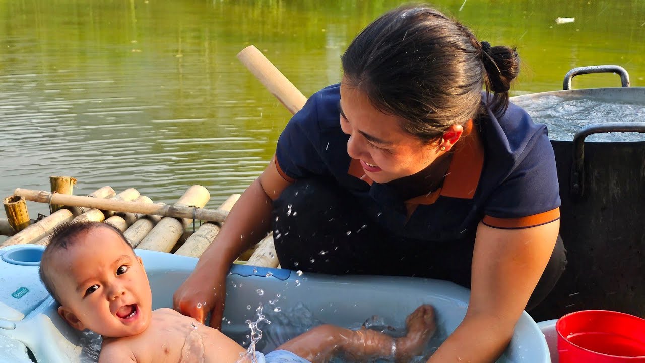 A single mother - Climbing mountains to harvest vegetables and tend her garden - Le Thi Hon
