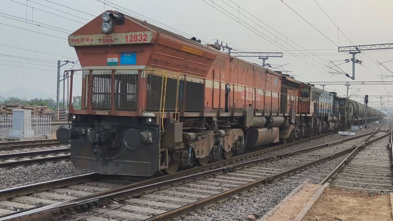 Red udl lhf wdg4 twins with btpn freight departing from pvp