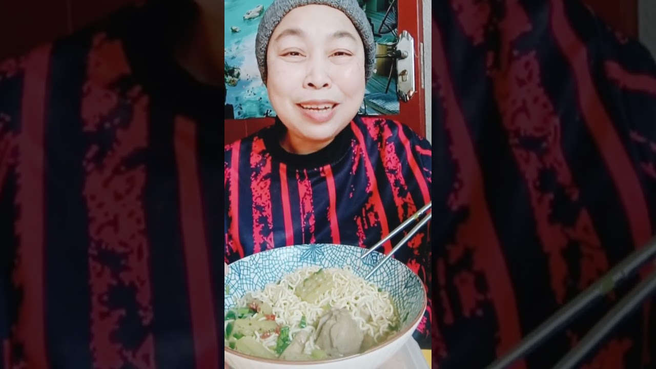 ហូបស៊ុបម្រះជា១នឹងមីបងប្អូនរស់ជាតិឆ្ងាញ់ម្យ៉ាង