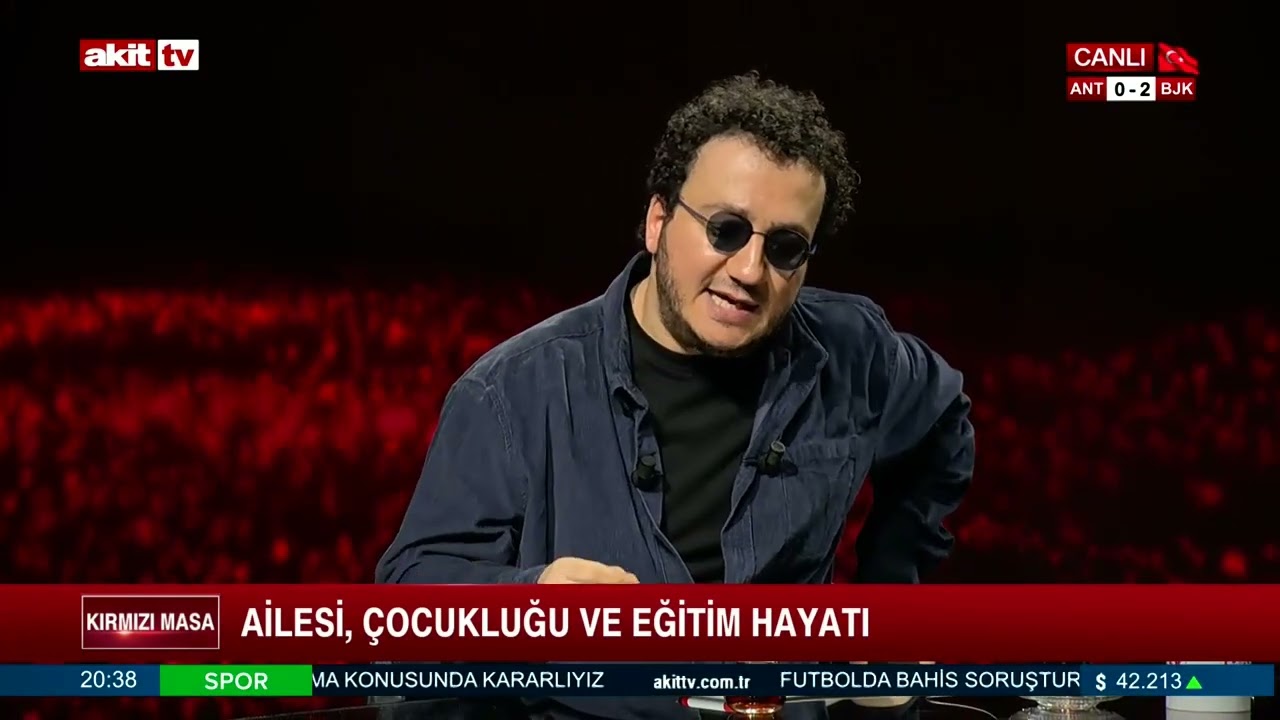 Kırmızı Masa - Muharrem Coşkun,Oytun Erbaş - 