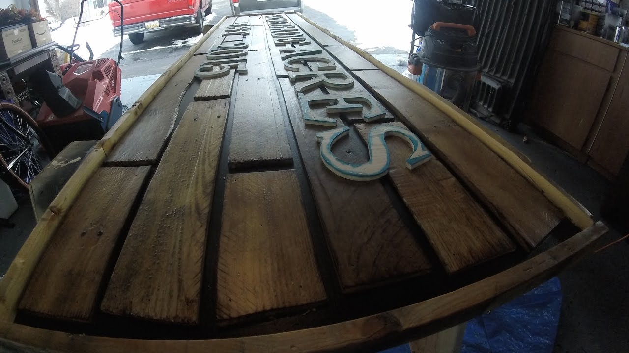 RUSTIC PALLET WOOD SIGN