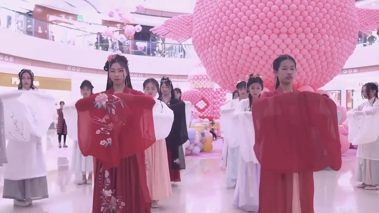 Flower Festival - Square Hanfu Dance