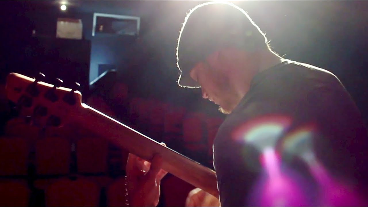 Unconditional (solo guitar) - Rob Scallon