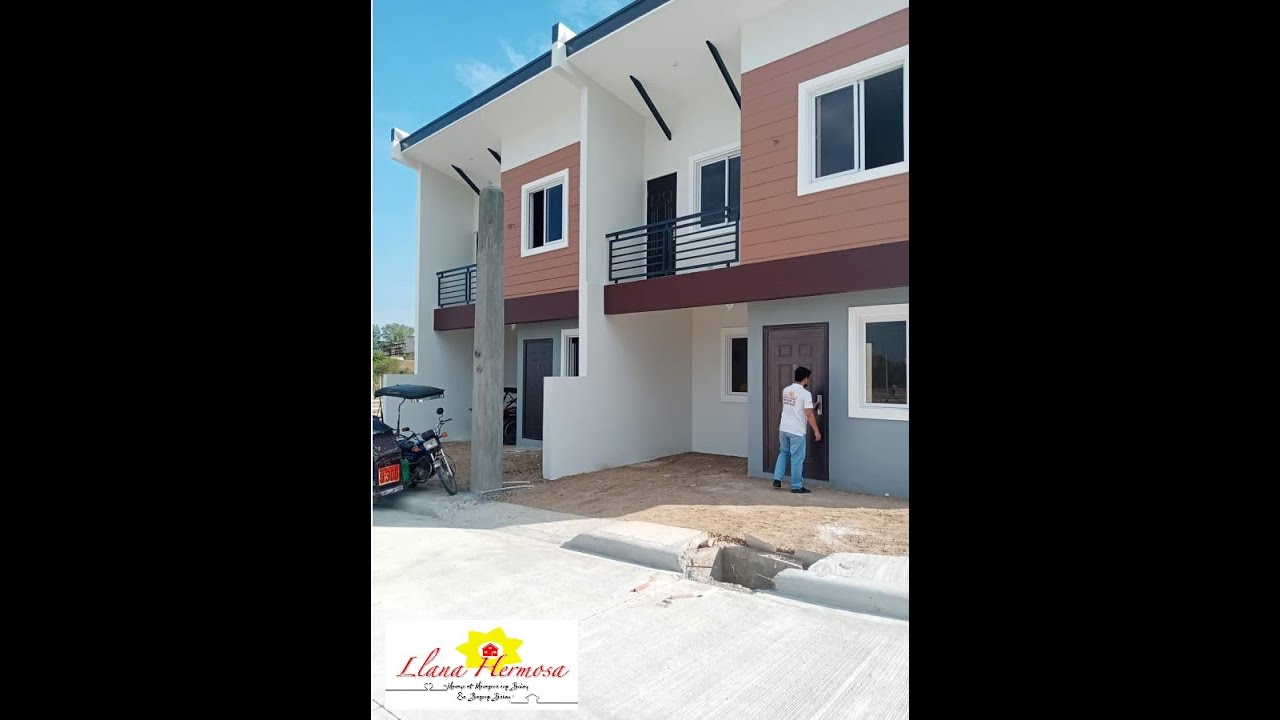 Bianca 2 BR Townhouse in Llana Hermosa, Brgy Pandatung, Hermosa, Bataan