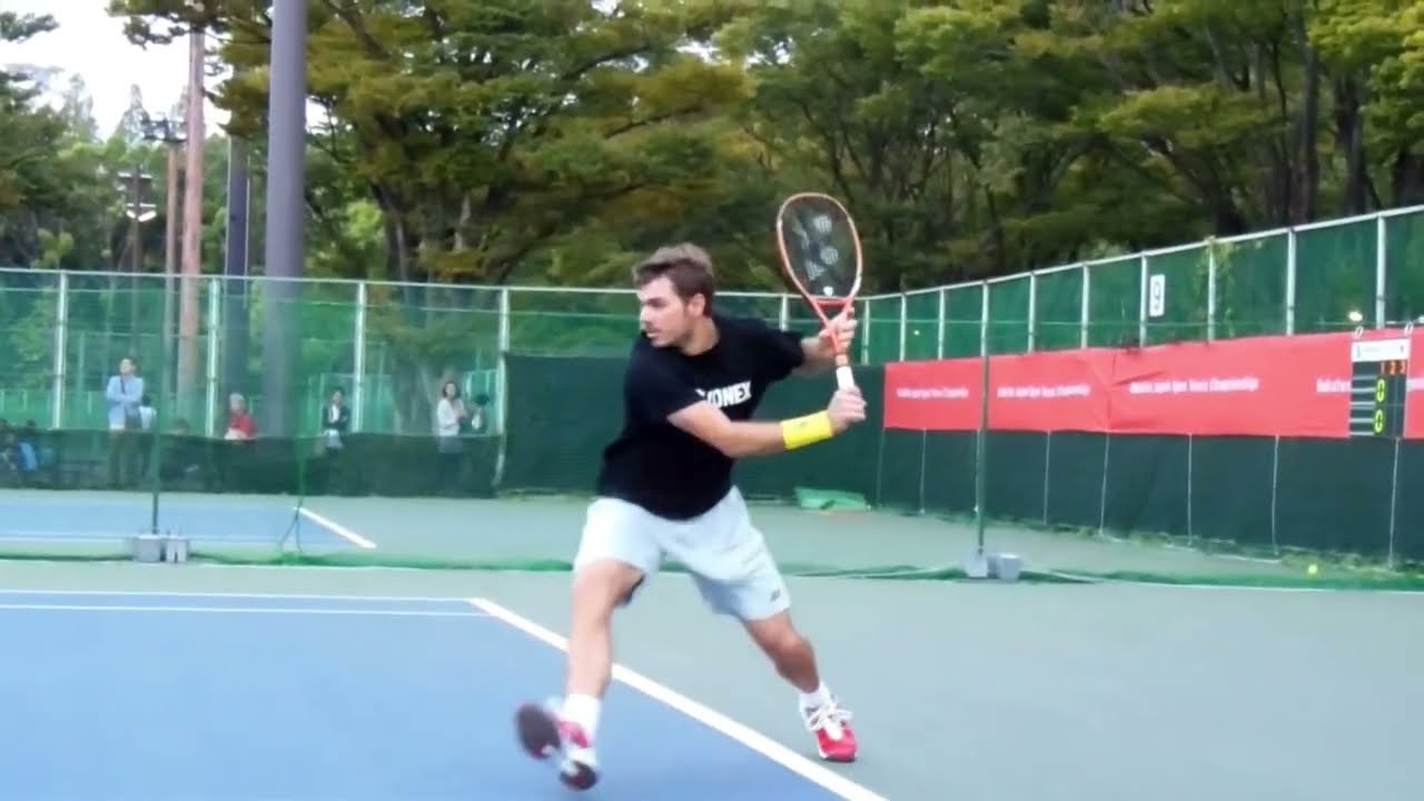 昔、片手バックのダウンザラインが下手で打てなかった時に、参考にして擦りまくった動画【Wawrinka】だってさぁ、フェデラーのバックのDTL下手クソだし、打たないし・・・・・それが実は正解でした件