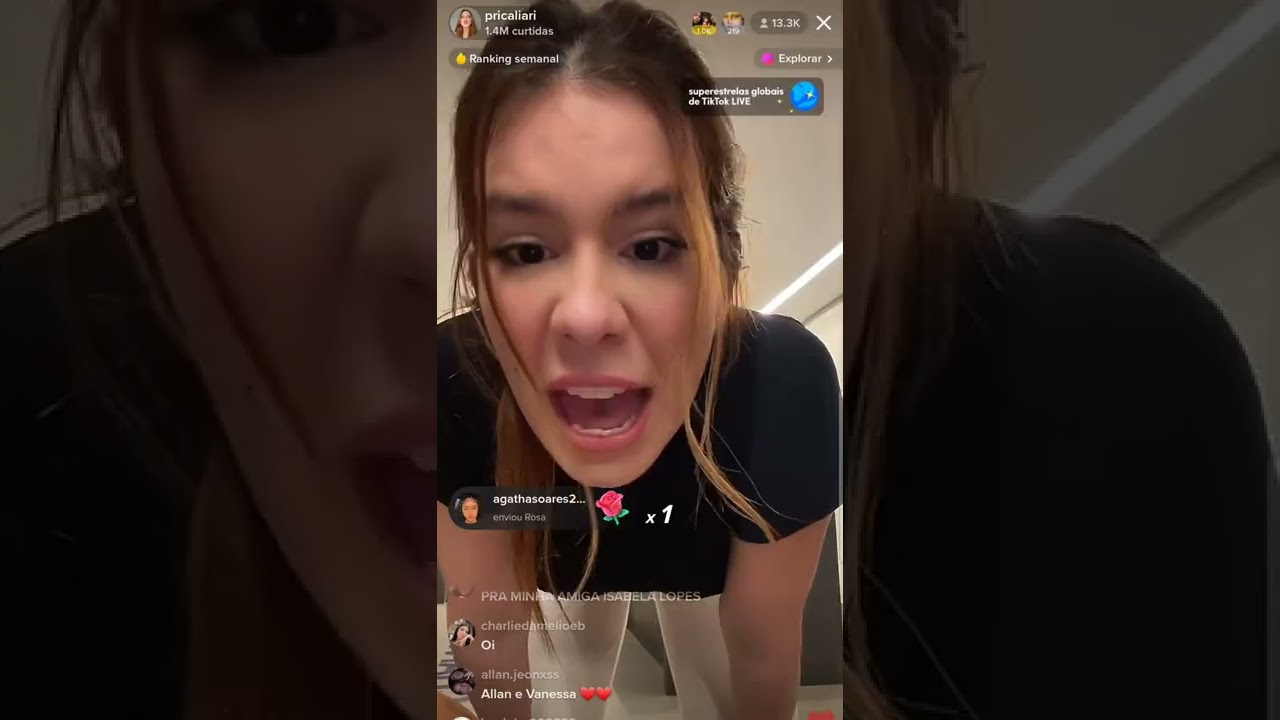melhores partes da live de pricaliari 18/07/2022