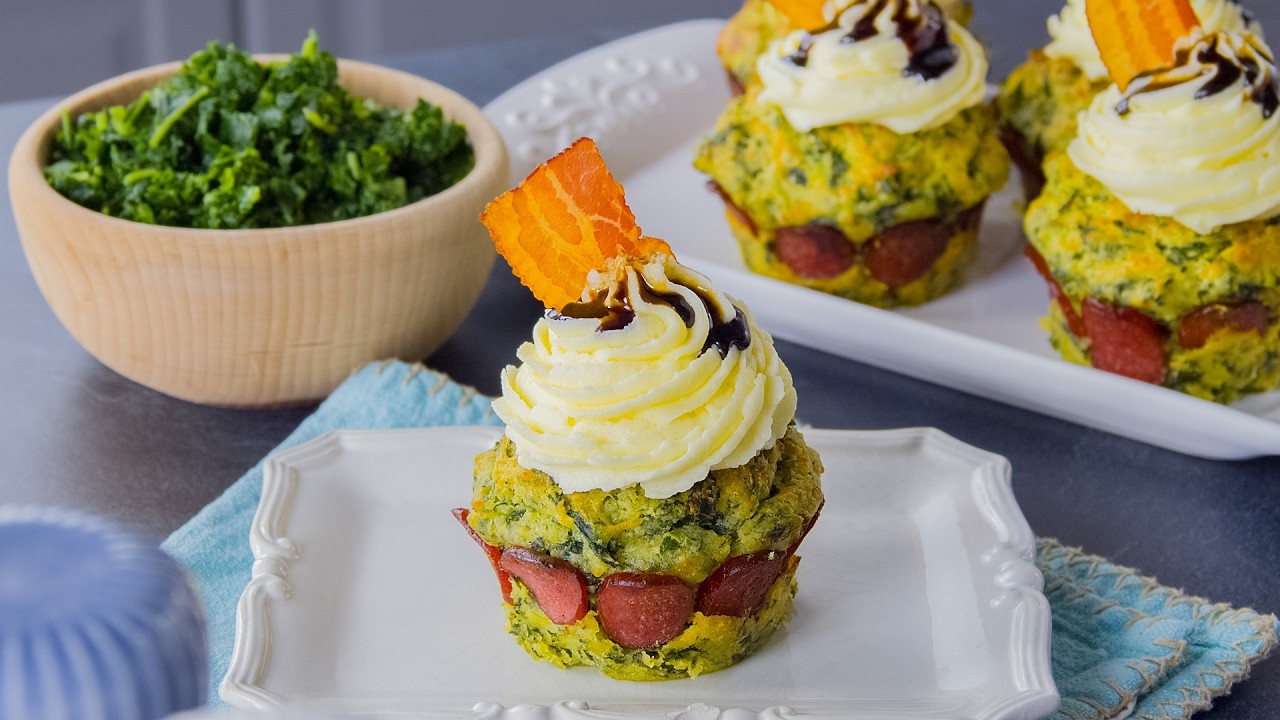 Prep Breakfast Ahead Of Time With These Cheesy Kale & Bacon Muffins